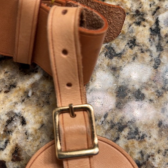 Louis Vuitton 2 Piece Luggage Tag - Picture 5 of 5